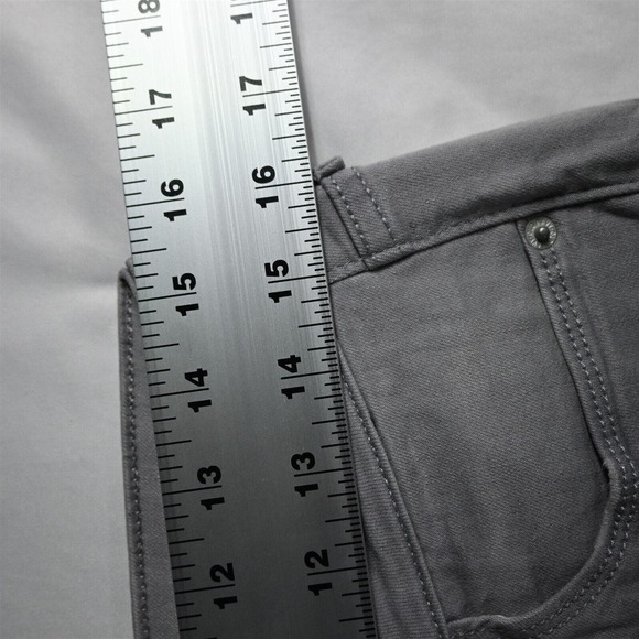 Old Navy 8 Rockstar Mid Rise‎ Skinny Gray Destroyed Stretch Denim Womens Jeans - Picture 2 of 9